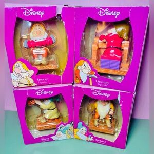 Disney Snow White & the Seven Dwarfs Figurines Enesco CVS Set‎ Of 4